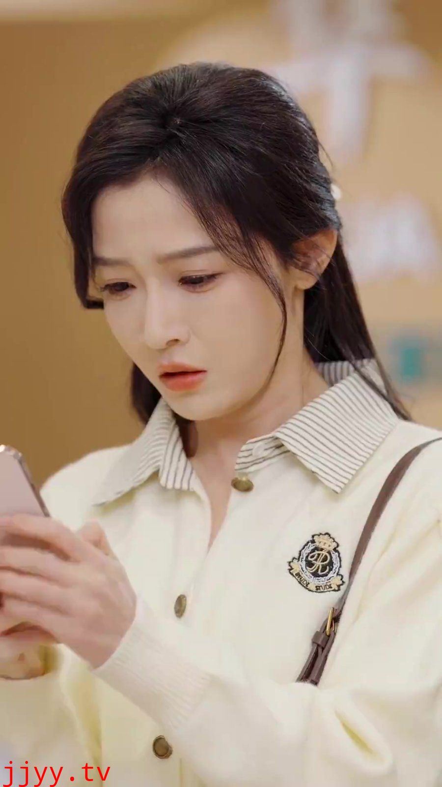 离婚后，陆总舔狗上身帮我提鞋（离婚后陆总舔狗上身帮我提鞋）