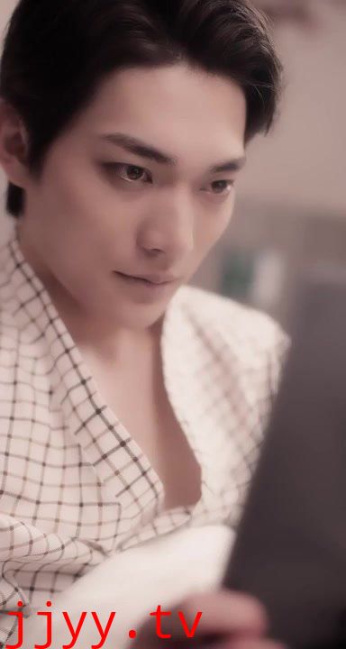 明总，夫人她只是把你当替身