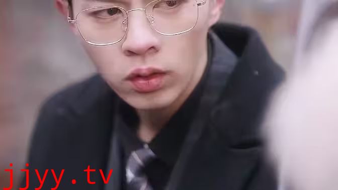 满天星辰不及你（我们终将重逢）失散的十二年冬夏