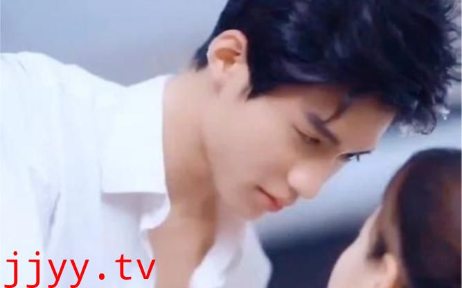 危险又迷人的她