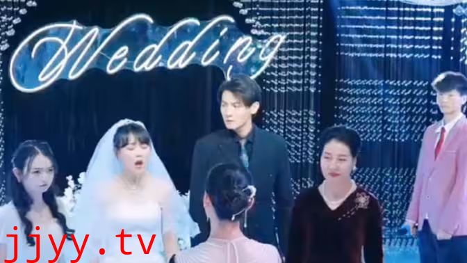 离婚当天，前夫跪求我复合