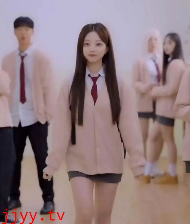 我的女朋友和我三个妹妹们